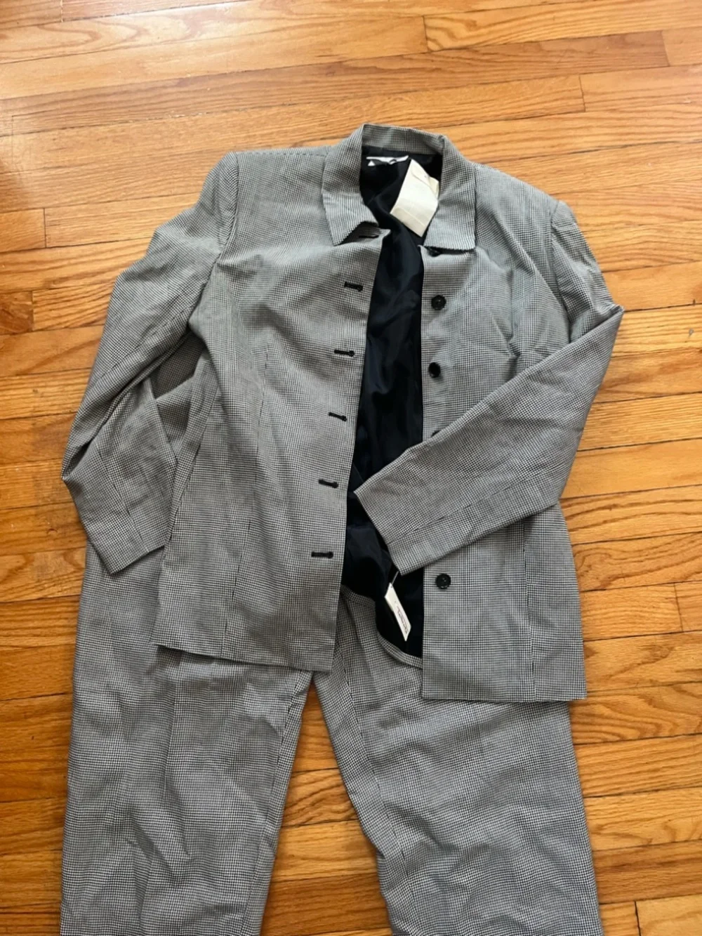 NWT VTG Two piece Talbots houndstooth  pant suit - sz 8, brand new!!